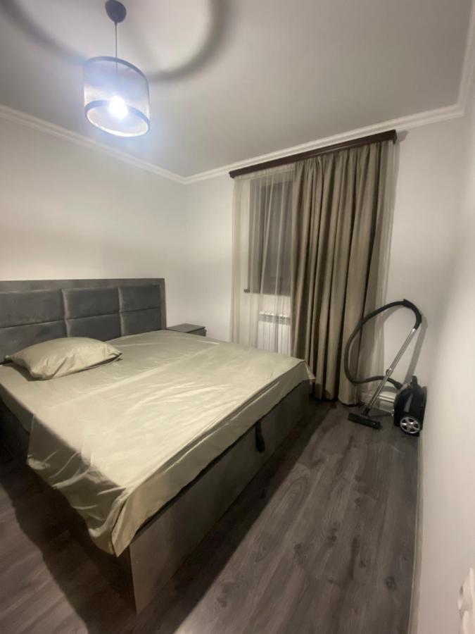 2 Cosy Apartment In Townhouse Near Airport Evn Geghanist  Bagian luar foto