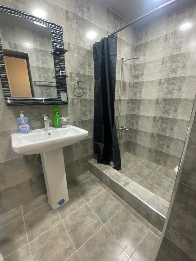 2 Cosy Apartment In Townhouse Near Airport Evn Geghanist  Bagian luar foto